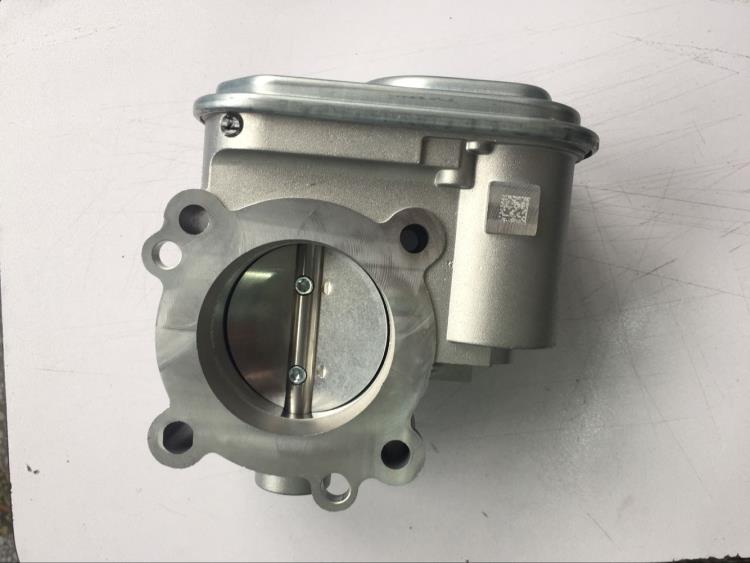 吉普指南者汽车电子节气门