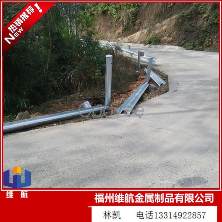 寧德羅源國(guó)標(biāo)鋅層公路波形梁護(hù)欄高速雙波護(hù)欄板路側(cè)防撞護(hù)欄