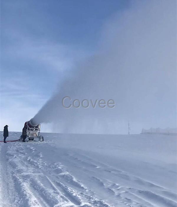 人工造雪機(jī)造雪厚度廠家出售全自動(dòng)造雪設(shè)備