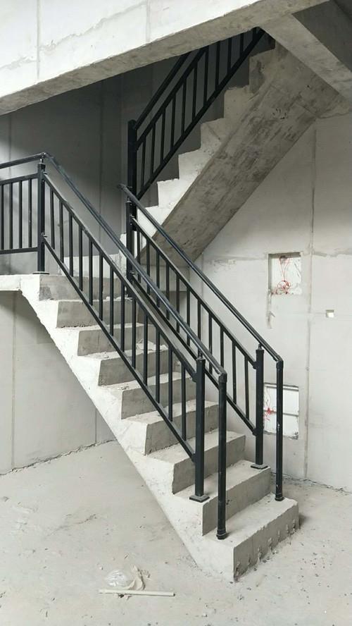 佛山锌钢护栏楼梯扶手生产厂家