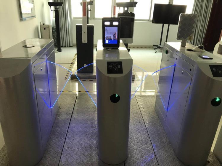 深圳中翔kingkang门禁和停车场设备