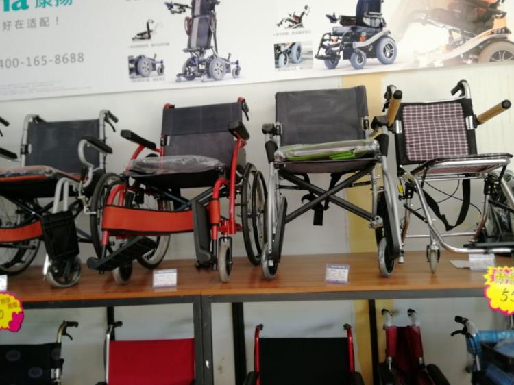 济南轮椅电动轮椅专卖康扬美利驰斯维驰鱼跃电动轮椅
