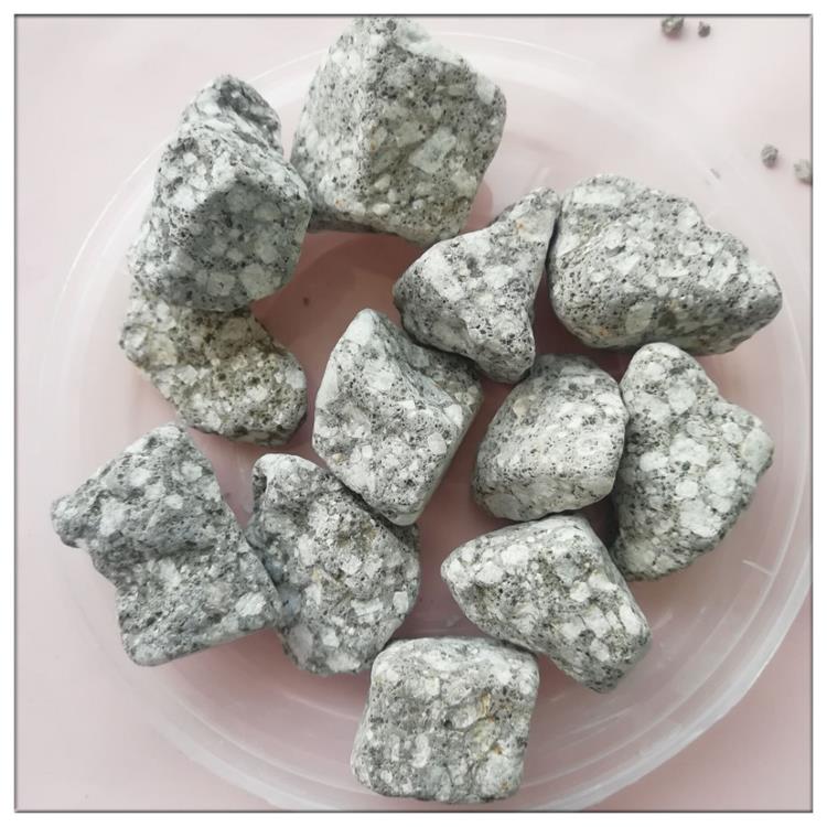 供应麦饭石块麦饭石颗粒麦饭石粉麦饭石球过滤水专用