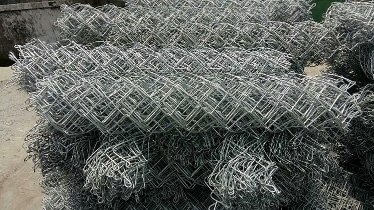 菱形铁丝网a临汾菱形铁丝网a矿用菱形铁丝网生产厂家
