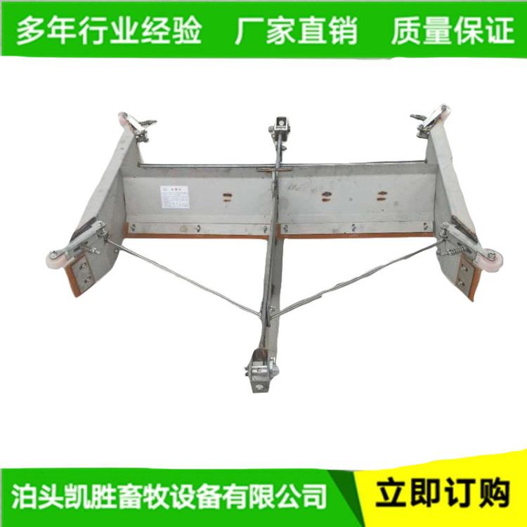 一拖二刮糞機(jī) 加工定制 自動(dòng)化養(yǎng)豬場(chǎng)設(shè)備