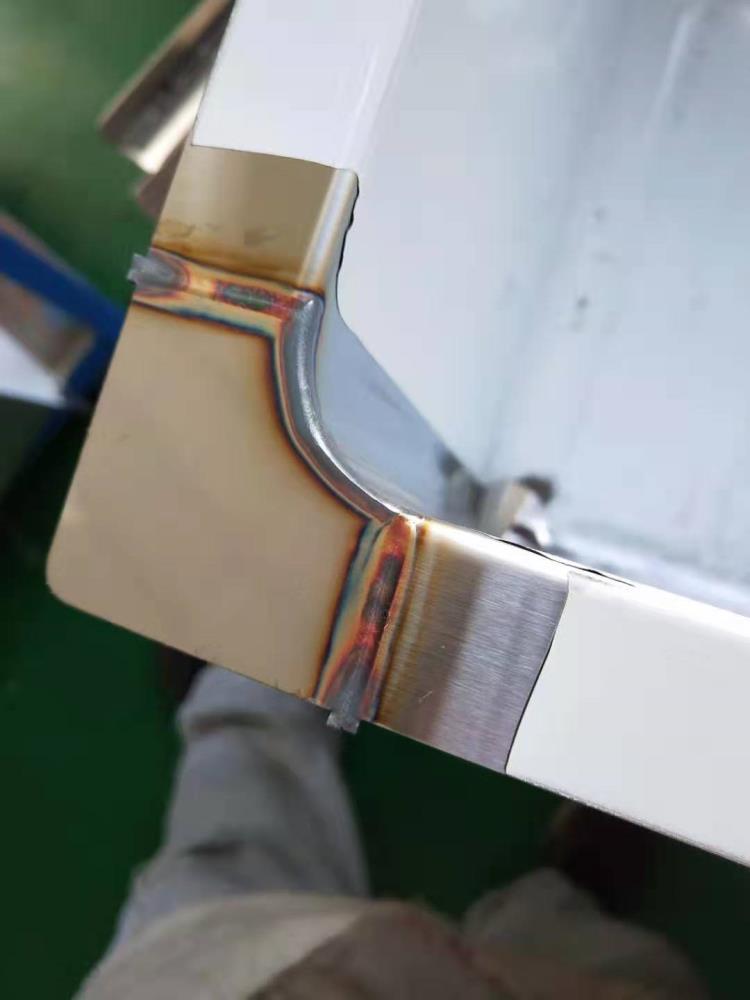 圆角数控补边不锈钢水槽焊接设备水槽焊接设备不锈钢台面焊接水槽