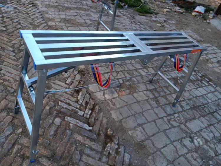 厂家大量直销折叠式马凳便携式马凳 使用快捷 携带方便